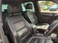 Volkswagen Tiguan 2.0 Tiguan R-Line TDI BlueMotion Technology 4Motion 4WD 5dr 16