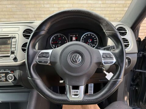 Volkswagen Tiguan 2.0 Tiguan R-Line TDI BlueMotion Technology 4Motion 4WD 5dr 47