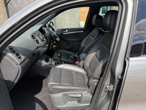 Volkswagen Tiguan 2.0 Tiguan R-Line TDI BlueMotion Technology 4Motion 4WD 5dr 20