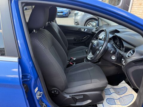 Ford Fiesta 1.5 Fiesta Titanium TDCi 5dr 9