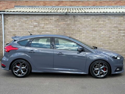 Ford Focus 2.0 Focus ST-3 TDCi 5dr 23