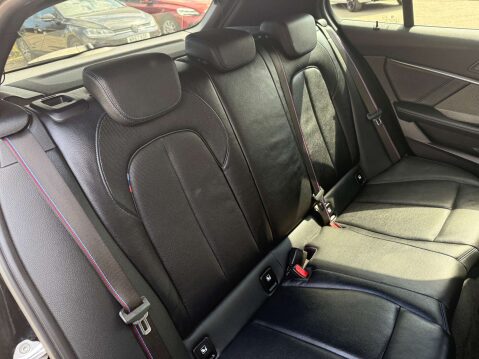 BMW 1 Series 1.5 116D M Sport Auto 5dr 29
