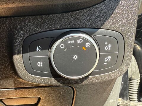 Ford Fiesta 1.5 Fiesta ST-3 T 5dr 46