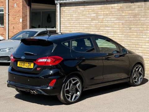Ford Fiesta 1.5 Fiesta ST-3 T 5dr 39