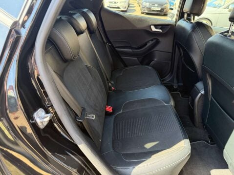 Ford Fiesta 1.5 Fiesta ST-3 T 5dr 29