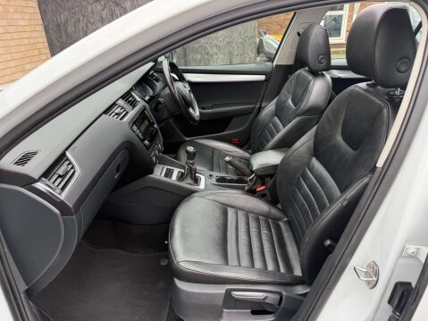 Skoda Octavia 1.6 Octavia SE L TDI 5dr 21