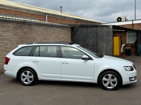 Skoda Octavia 1.6 Octavia SE L TDI 5dr 28