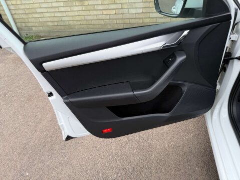 Skoda Octavia 1.6 Octavia SE L TDI 5dr 62
