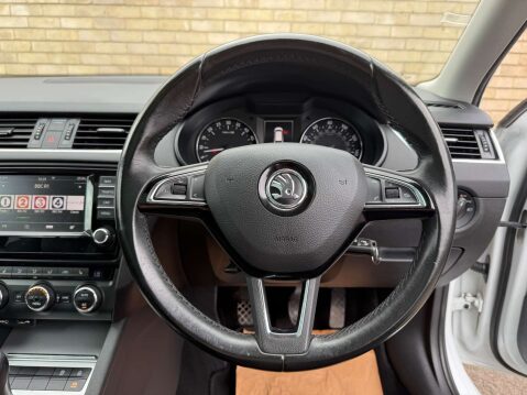 Skoda Octavia 1.6 Octavia SE L TDI 5dr 46