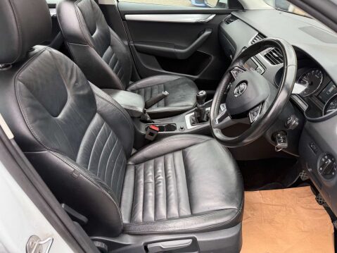 Skoda Octavia 1.6 Octavia SE L TDI 5dr 11