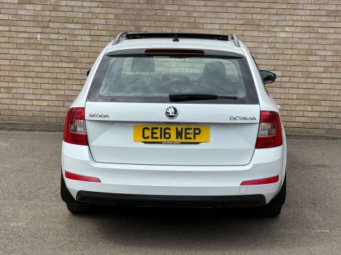 Skoda Octavia 1.6 Octavia SE L TDI 5dr 9