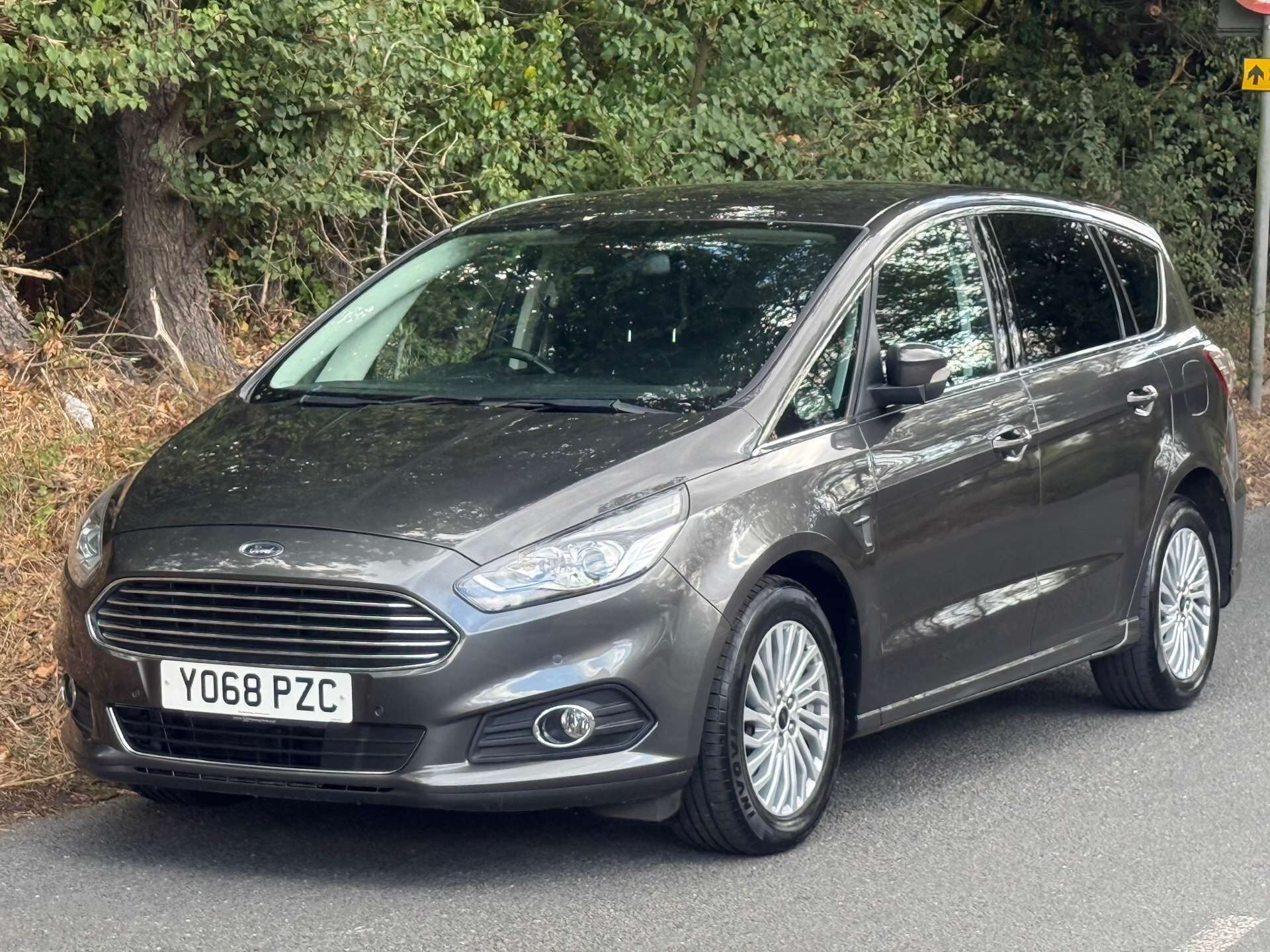 Ford S-Max