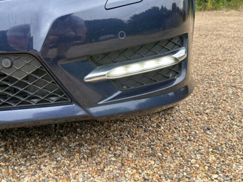 Renault Megane 1.6 16V Dynamique TomTom Hatchback 3dr Petrol Manual (163 g/km, 110 bhp) 10