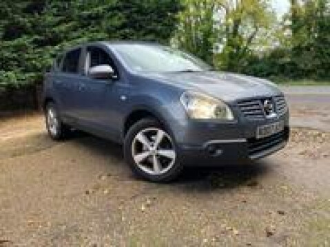 Nissan Qashqai 1.5 dCi Tekna Hatchback 5dr Diesel Manual 2WD (145 g/km, 105 bhp) 2