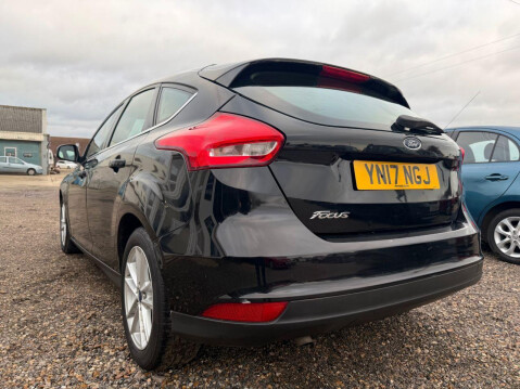 Ford Focus 1.5 TDCi Zetec Hatchback 5dr Diesel Manual Euro 6 (s/s) (120 ps) 9