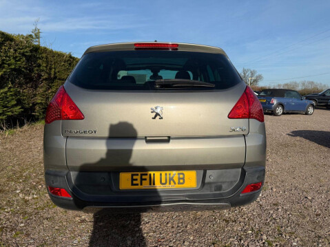 Peugeot 3008 1.6 HDi Exclusive SUV 5dr Diesel EGC Euro 5 (112 ps) 10
