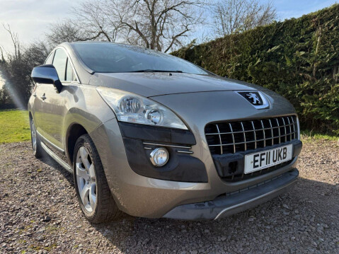 Peugeot 3008 1.6 HDi Exclusive SUV 5dr Diesel EGC Euro 5 (112 ps) 4