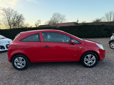 Vauxhall Corsa 1.0i 12v Breeze Hatchback 3dr Petrol Manual (134 g/km, 59 bhp) 9