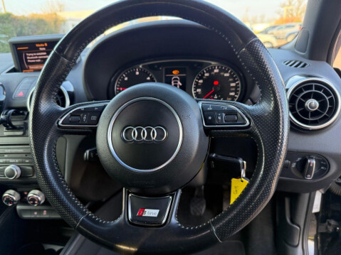 Audi A1 2.0 TDI Black Edition Sportback 5dr Diesel Manual Euro 5 (s/s) (143 ps) 31