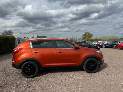 Kia Sportage 1.7 CRDi EcoDynamics 3 SUV 5dr Diesel Manual 2WD Euro 5 (s/s) (114 bhp) 9