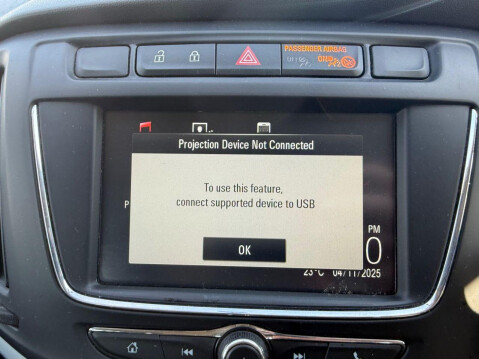 Vauxhall Zafira 1.4i Turbo Design MPV 5dr Petrol Manual Euro 6 (140 ps) 25