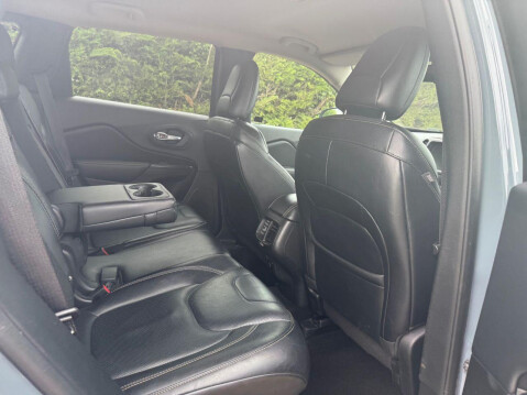 Jeep Cherokee 2.0 CRD Limited SUV 5dr Diesel Auto 4WD Euro 5 (s/s) (170 ps) 9