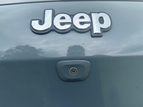 Jeep Cherokee 2.0 CRD Limited SUV 5dr Diesel Auto 4WD Euro 5 (s/s) (170 ps) 30
