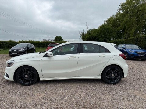 Mercedes-Benz A Class 2.1 A200d AMG Line (Premium) Hatchback 5dr Diesel Manual Euro 6 (s/s) (136 8