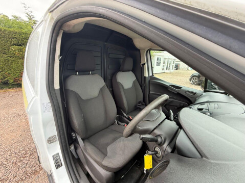 Ford Transit Courier 1.5 TDCi Panel Van 4dr Diesel Manual L1 Euro 5 (75 ps) 10
