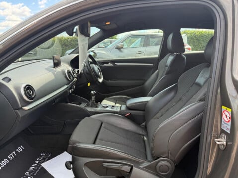 Audi A3 2.0 TDI S line Hatchback 3dr Diesel Manual Euro 5 (s/s) (150 ps) 42