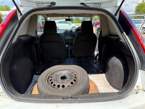 Ford Fiesta 1.4 TDCI Car Derived Van 3dr Diesel Manual (116 g/km, 67 bhp) 14