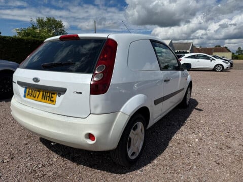 Ford Fiesta 1.4 TDCI Car Derived Van 3dr Diesel Manual (116 g/km, 67 bhp) 6