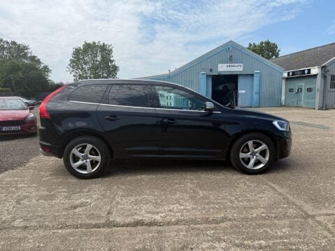 Volvo XC60 2.4 D5 R-Design Lux Nav SUV 5dr Diesel Geartronic AWD Euro 5 (215 ps) 9
