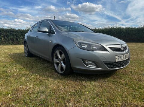 Vauxhall Astra 2.0 CDTi ecoFLEX SRi Hatchback 5dr Diesel Manual Euro 5 (s/s) (165 ps) 2