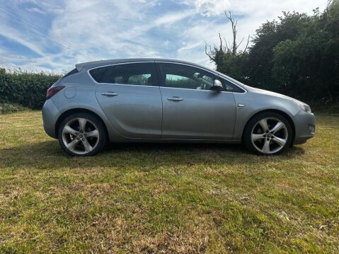 Vauxhall Astra 2.0 CDTi ecoFLEX SRi Hatchback 5dr Diesel Manual Euro 5 (s/s) (165 ps) 5