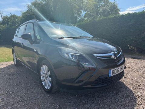 Vauxhall Zafira 1.6 CDTi ecoFLEX Design MPV 5dr Diesel Manual Euro 6 (s/s) (136 ps) 2