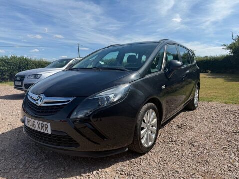 Vauxhall Zafira 1.6 CDTi ecoFLEX Design MPV 5dr Diesel Manual Euro 6 (s/s) (136 ps) 4