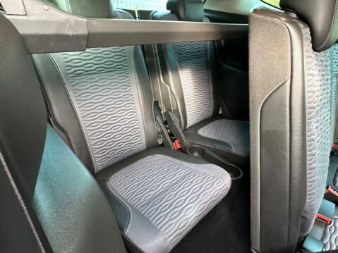 Vauxhall Zafira 2.0 CDTi SE MPV 5dr Diesel Auto Euro 5 (165 ps) Low Mileage Auto Diesel 28