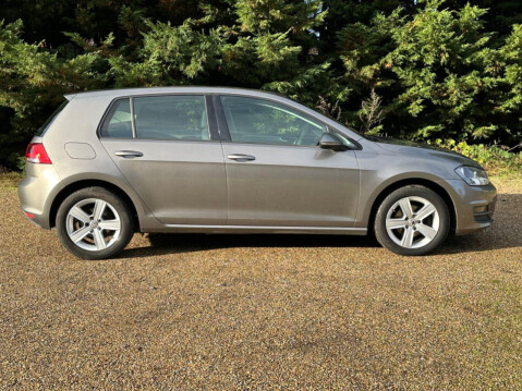Volkswagen Golf 1.6 TDI BlueMotion Tech Match Hatchback 5dr Diesel Manual Euro 5 (s/s) (105 2