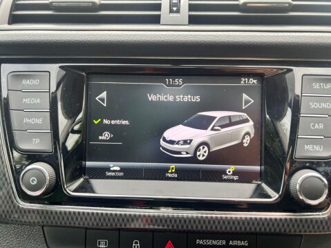 Skoda Fabia 1.0 TSI Monte Carlo Estate 5dr Petrol Manual Euro 6 (s/s) (110 ps) Euro 6 U 28