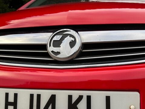 Vauxhall Zafira 1.8 16V Exclusiv MPV 5dr Petrol Manual Euro 5 (SNav) (140 ps) ULEZ Complian 8