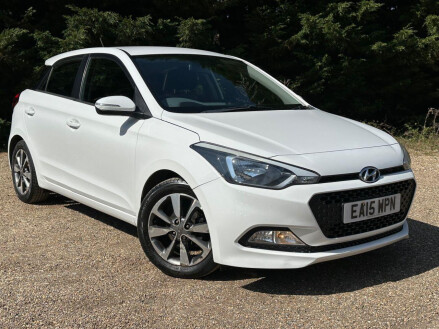 Hyundai i20 1.2 Blue Drive SE Hatchback 5dr Petrol Manual Euro 6 (s/s) (84 ps) Full Ser