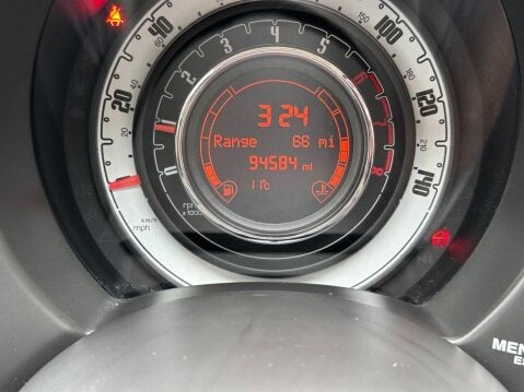 Fiat 500 1.4 Lounge Hatchback 3dr Petrol Manual Euro 4 (100 bhp) Full Service Histor 21