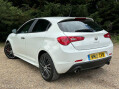 Alfa Romeo Giulietta 2.0 JTDM-2 QV Line Hatchback 5dr Diesel Manual Euro 5 (s/s) (150 bhp) Full 6