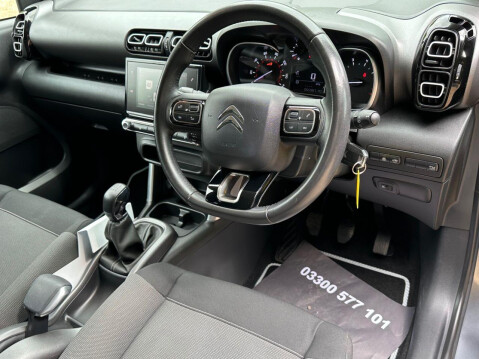 Citroen C3 Aircross 1.2 PureTech Feel SUV 5dr Petrol Manual Euro 6 (82 ps) One previous Owner 29