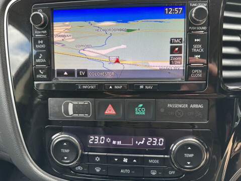 Mitsubishi Outlander 2.0h 12kWh GX4hs SUV 5dr Petrol Plug-in Hybrid CVT 4WD Euro 6 (s/s) (200 ps 37