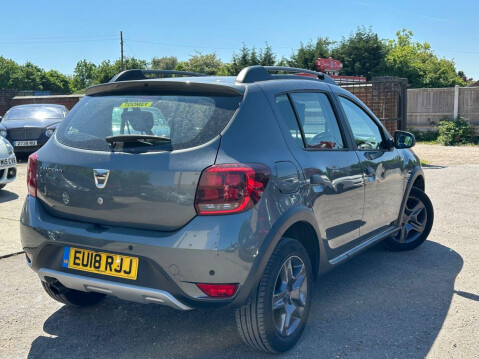 Dacia Sandero Stepway 0.9 TCe SE Summit Euro 6 (s/s) 5dr 4