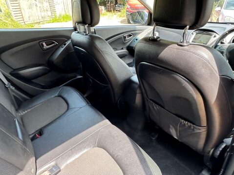 Hyundai ix35 1.7 CRDi SE SUV 5dr Diesel Manual Euro 5 (s/s) (Nav) (115 ps) 35