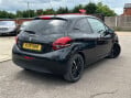 Peugeot 208 1.2 PureTech Black Edition Hatchback 3dr Petrol Manual Euro 6 (82 ps) High 4