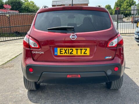 Nissan Qashqai 1.6 dCi Tekna 2WD Euro 5 5dr (AVM) 3